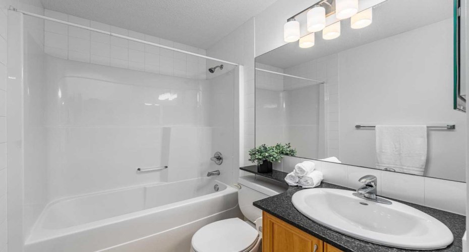 15 Panora Square, Calgary, Alberta T3K 0R8, 3 Bedrooms Bedrooms, ,3 BathroomsBathrooms,Residential,For Sale,Panora,A2329275