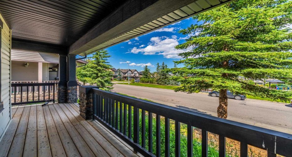 15 Panora Square, Calgary, Alberta T3K 0R8, 3 Bedrooms Bedrooms, ,3 BathroomsBathrooms,Residential,For Sale,Panora,A2329275