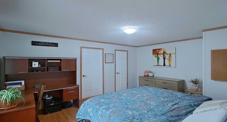 114 10 Street, Canyon Creek, Alberta T0G 0M0, 3 Bedrooms Bedrooms, ,2 BathroomsBathrooms,Residential,For Sale,10,A2329292