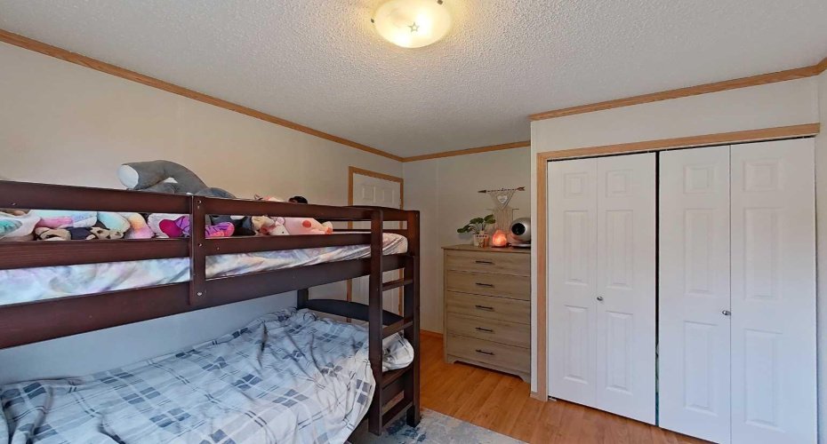 114 10 Street, Canyon Creek, Alberta T0G 0M0, 3 Bedrooms Bedrooms, ,2 BathroomsBathrooms,Residential,For Sale,10,A2329292