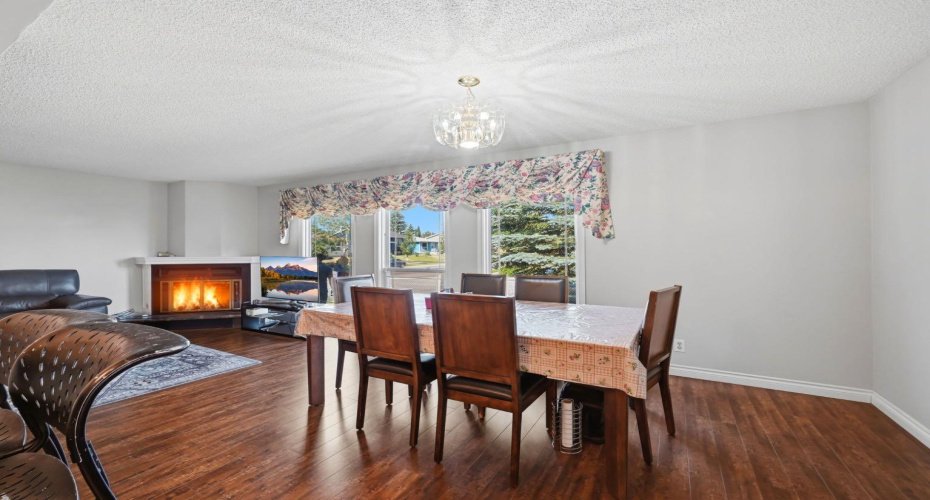 4 Fallswater Road, Calgary, Alberta T3J1B1, 4 Bedrooms Bedrooms, ,3 BathroomsBathrooms,Residential,For Sale,Fallswater,A2329294