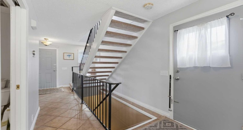 96 Abberfield Crescent, Calgary, Alberta T2A 6N6, 3 Bedrooms Bedrooms, ,3 BathroomsBathrooms,Residential,For Sale,Abberfield,A2329296