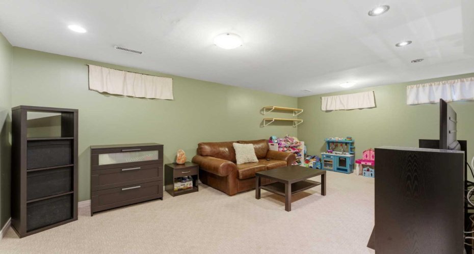 96 Abberfield Crescent, Calgary, Alberta T2A 6N6, 3 Bedrooms Bedrooms, ,3 BathroomsBathrooms,Residential,For Sale,Abberfield,A2329296