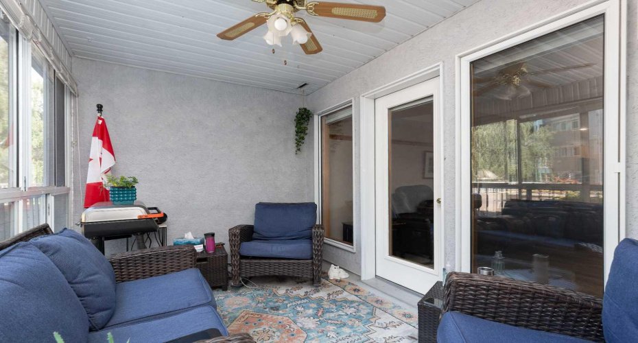 Outdoor sitting area