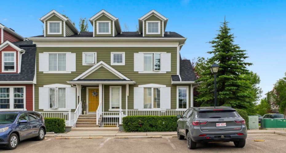 550 Mckenzie Towne Close, Calgary, Alberta T2Z 1A8, 2 Bedrooms Bedrooms, ,2 BathroomsBathrooms,Residential,For Sale,Mckenzie Towne,A2329307