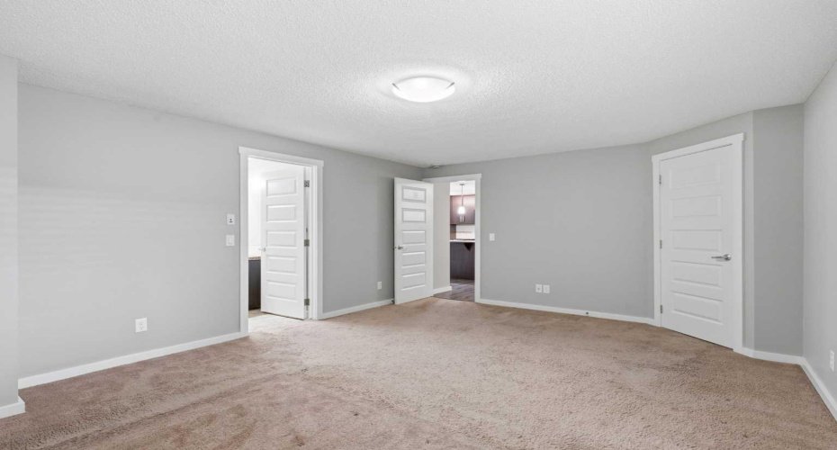 550 Mckenzie Towne Close, Calgary, Alberta T2Z 1A8, 2 Bedrooms Bedrooms, ,2 BathroomsBathrooms,Residential,For Sale,Mckenzie Towne,A2329307