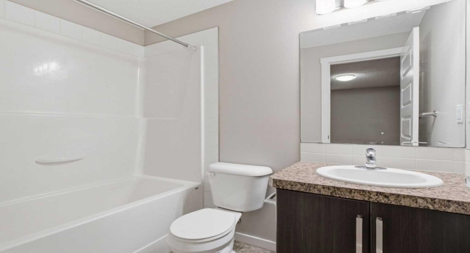 550 Mckenzie Towne Close, Calgary, Alberta T2Z 1A8, 2 Bedrooms Bedrooms, ,2 BathroomsBathrooms,Residential,For Sale,Mckenzie Towne,A2329307