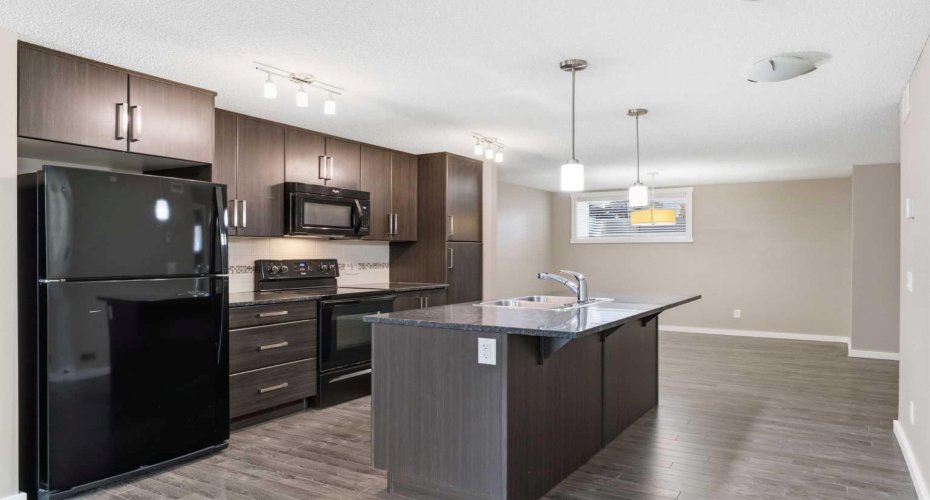 550 Mckenzie Towne Close, Calgary, Alberta T2Z 1A8, 2 Bedrooms Bedrooms, ,2 BathroomsBathrooms,Residential,For Sale,Mckenzie Towne,A2329307