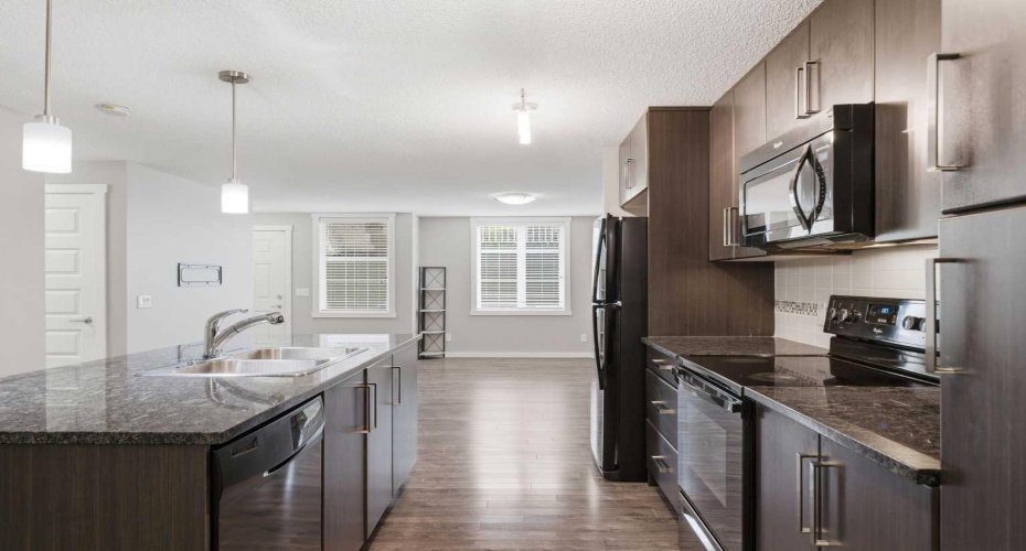 550 Mckenzie Towne Close, Calgary, Alberta T2Z 1A8, 2 Bedrooms Bedrooms, ,2 BathroomsBathrooms,Residential,For Sale,Mckenzie Towne,A2329307