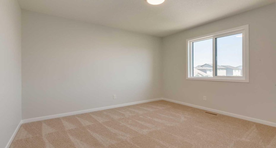 32 Ellen Lane, Crossfield, Alberta T0M 0S0, 3 Bedrooms Bedrooms, ,3 BathroomsBathrooms,Residential,For Sale,Ellen,A2329311