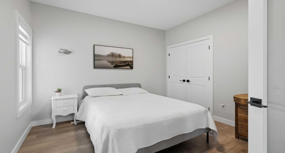 Main Floor Flex/Bedroom