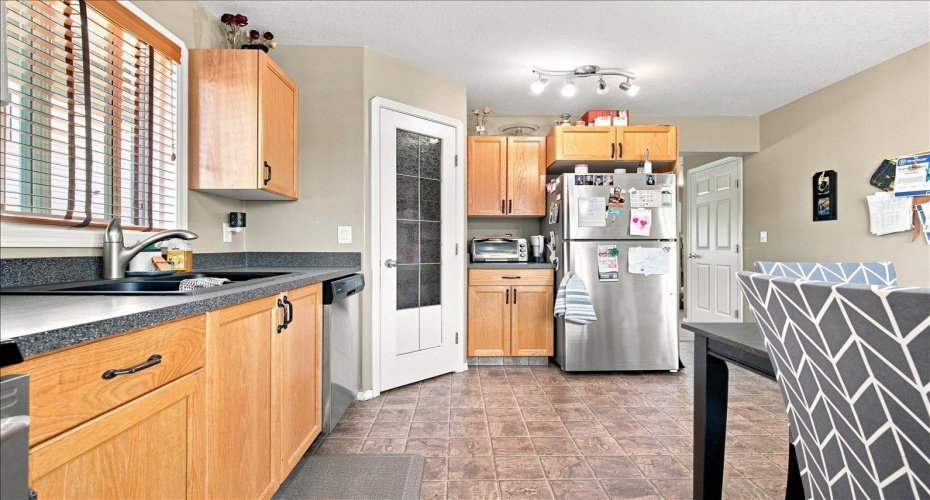 6918 88A Street, Grande Prairie, Alberta T8X0C1, 3 Bedrooms Bedrooms, ,3 BathroomsBathrooms,Residential,For Sale,88A,A2329316