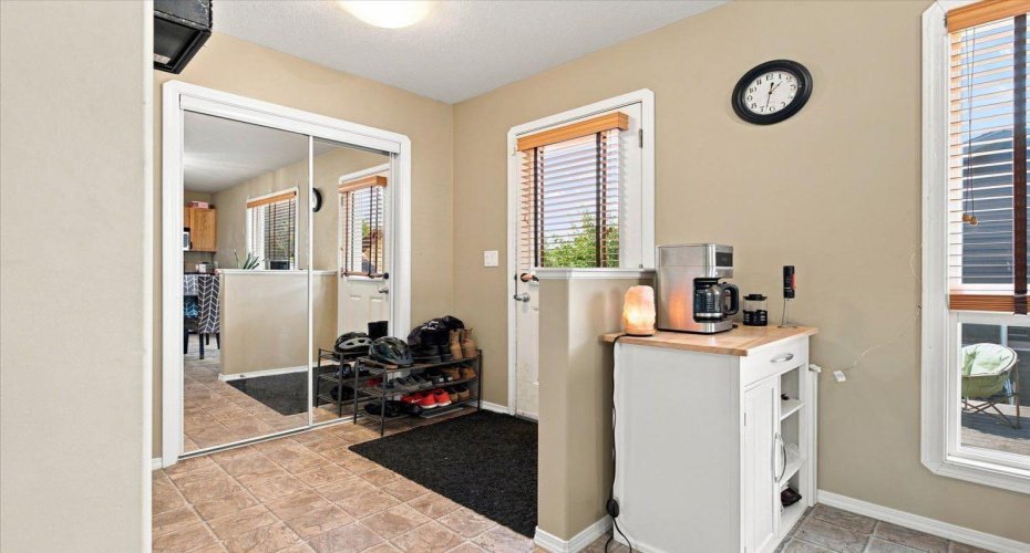 6918 88A Street, Grande Prairie, Alberta T8X0C1, 3 Bedrooms Bedrooms, ,3 BathroomsBathrooms,Residential,For Sale,88A,A2329316