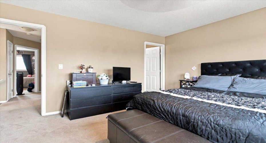 6918 88A Street, Grande Prairie, Alberta T8X0C1, 3 Bedrooms Bedrooms, ,3 BathroomsBathrooms,Residential,For Sale,88A,A2329316