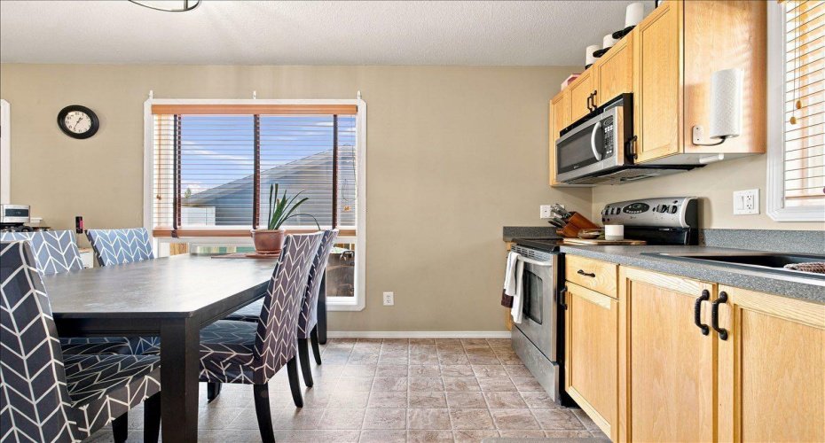 6918 88A Street, Grande Prairie, Alberta T8X0C1, 3 Bedrooms Bedrooms, ,3 BathroomsBathrooms,Residential,For Sale,88A,A2329316