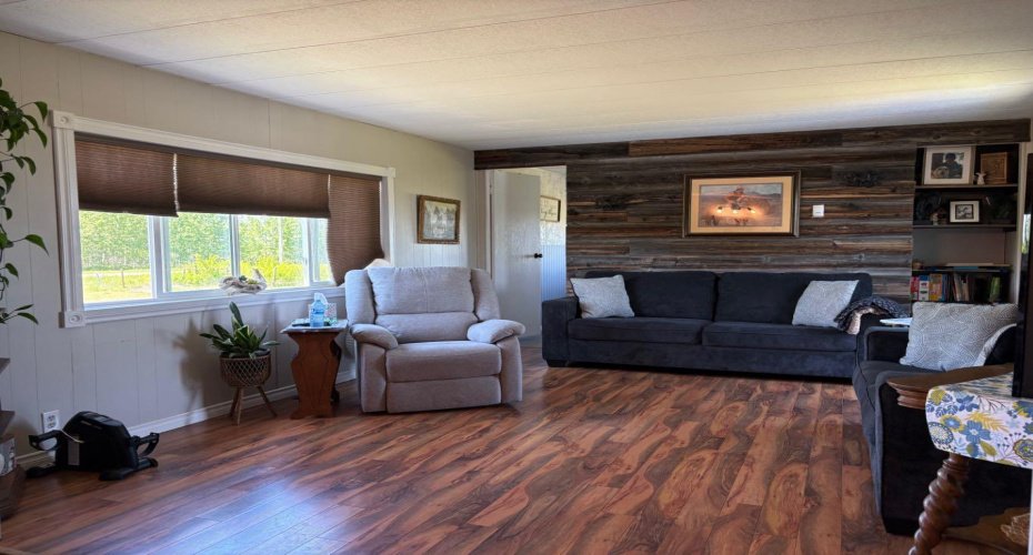 834043 120 Range, Rural Clear Hills County, Alberta T0H 0B0, 2 Bedrooms Bedrooms, ,1 BathroomBathrooms,Residential,For Sale,120,A2329318