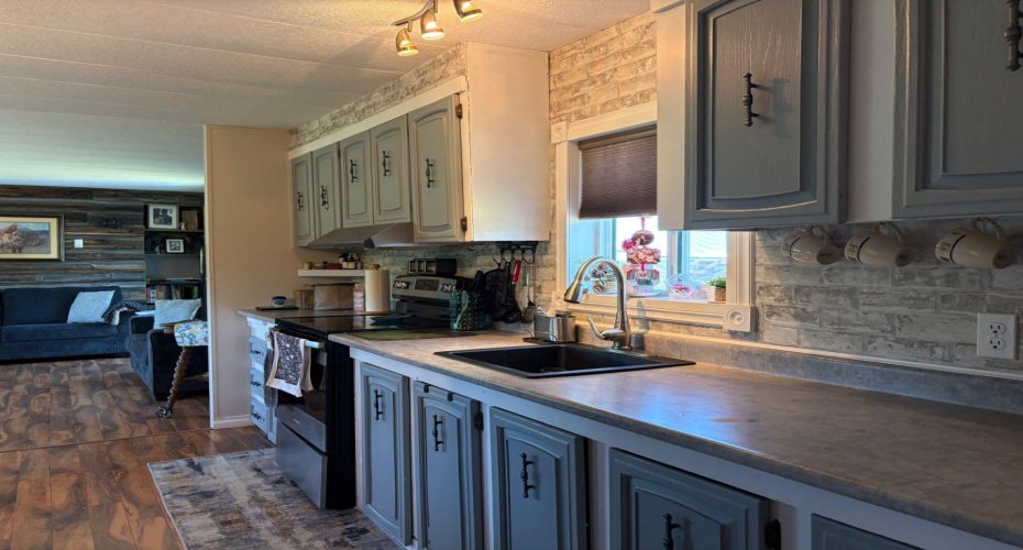 834043 120 Range, Rural Clear Hills County, Alberta T0H 0B0, 2 Bedrooms Bedrooms, ,1 BathroomBathrooms,Residential,For Sale,120,A2329318