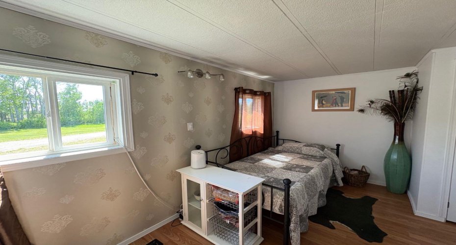 834043 120 Range, Rural Clear Hills County, Alberta T0H 0B0, 2 Bedrooms Bedrooms, ,1 BathroomBathrooms,Residential,For Sale,120,A2329318