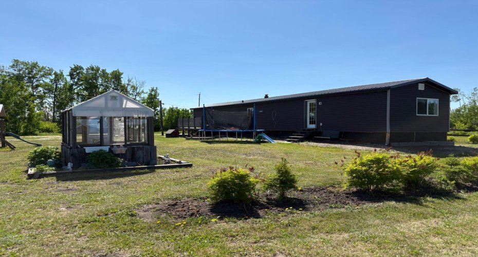 834043 120 Range, Rural Clear Hills County, Alberta T0H 0B0, 2 Bedrooms Bedrooms, ,1 BathroomBathrooms,Residential,For Sale,120,A2329318