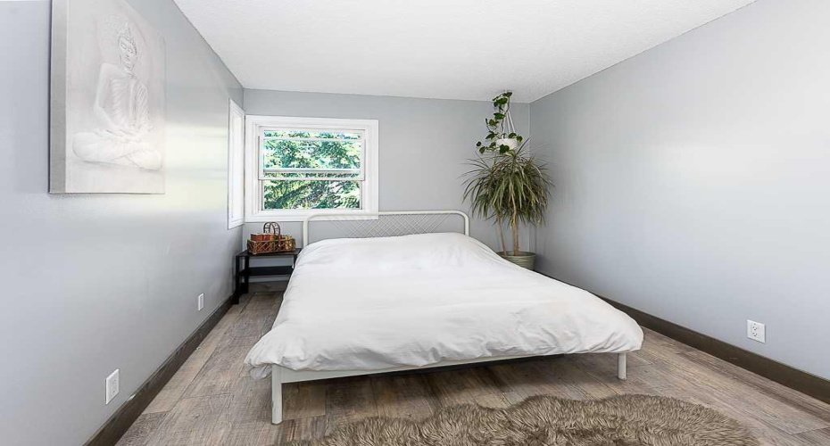 93 Grier Place, Calgary, Alberta T2K 5Y5, 3 Bedrooms Bedrooms, ,2 BathroomsBathrooms,Residential,For Sale,Grier,A2329346
