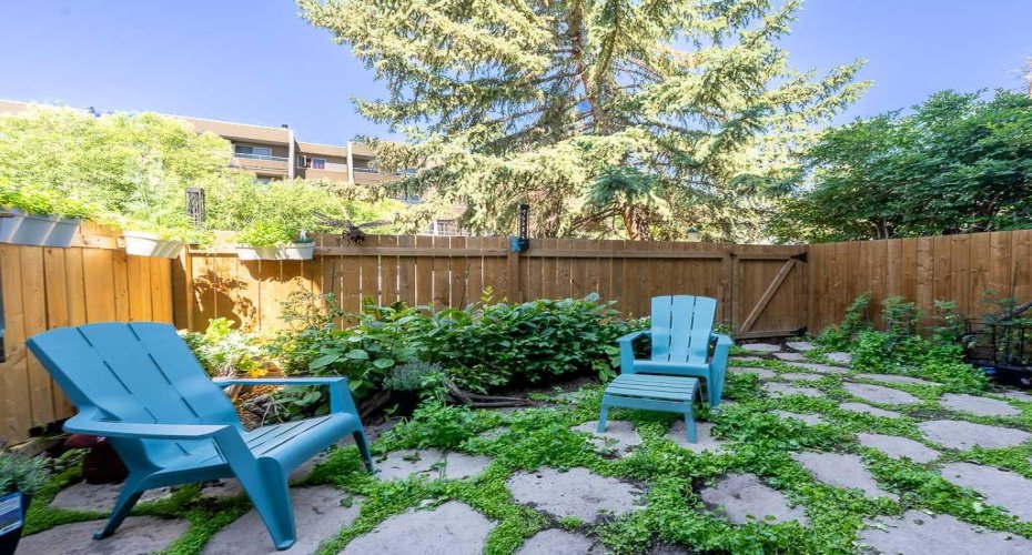 93 Grier Place, Calgary, Alberta T2K 5Y5, 3 Bedrooms Bedrooms, ,2 BathroomsBathrooms,Residential,For Sale,Grier,A2329346