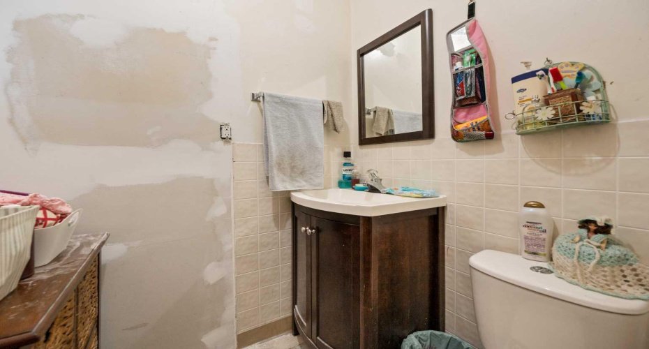 Range Road 62, Rural Mountain View County, Alberta T0M 1X0, 3 Bedrooms Bedrooms, ,2 BathroomsBathrooms,Residential,For Sale,Range Road 62,A2329348