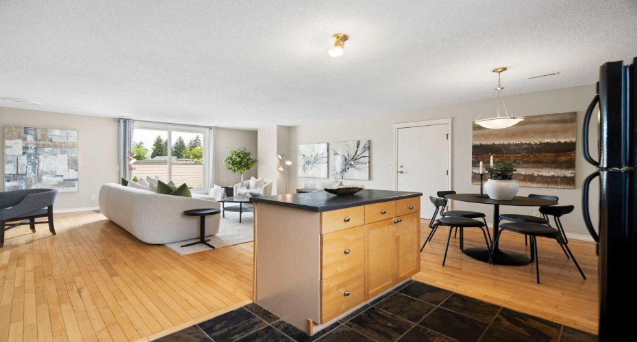 1540 29 Street, Calgary, Alberta T2N 4M1, 2 Bedrooms Bedrooms, ,1 BathroomBathrooms,Residential,For Sale,29,A2329365