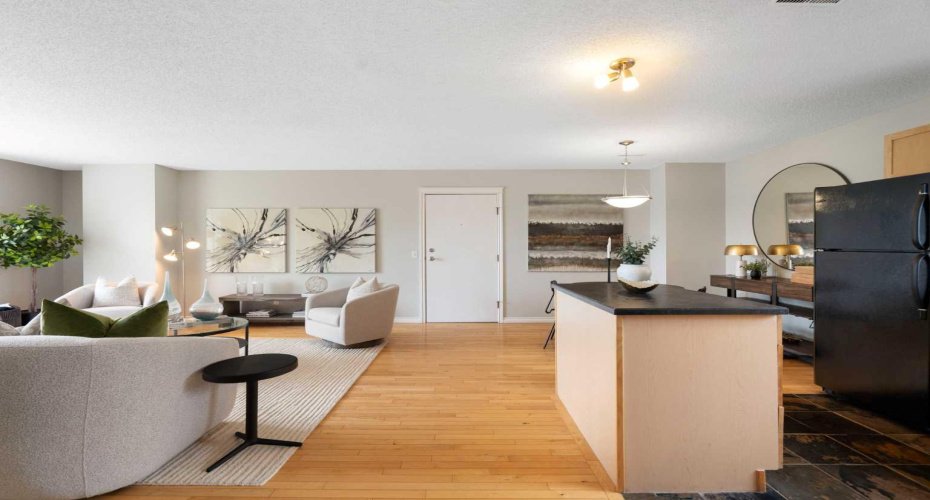 1540 29 Street, Calgary, Alberta T2N 4M1, 2 Bedrooms Bedrooms, ,1 BathroomBathrooms,Residential,For Sale,29,A2329365