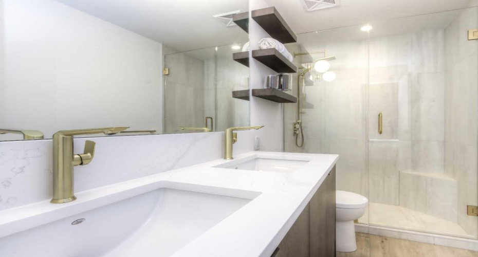 46 9 Street, Calgary, Alberta T2E 7Y1, 2 Bedrooms Bedrooms, ,3 BathroomsBathrooms,Residential,For Sale,9,A2329367