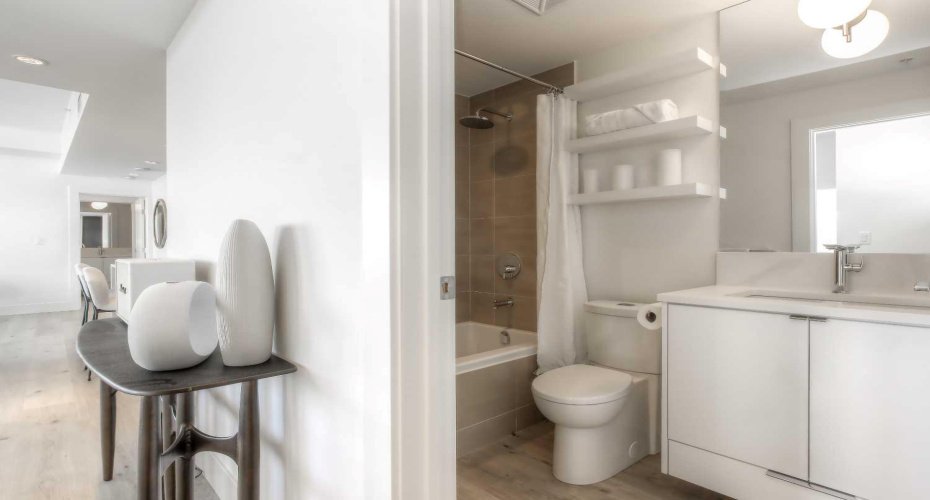 46 9 Street, Calgary, Alberta T2E 7Y1, 2 Bedrooms Bedrooms, ,3 BathroomsBathrooms,Residential,For Sale,9,A2329367