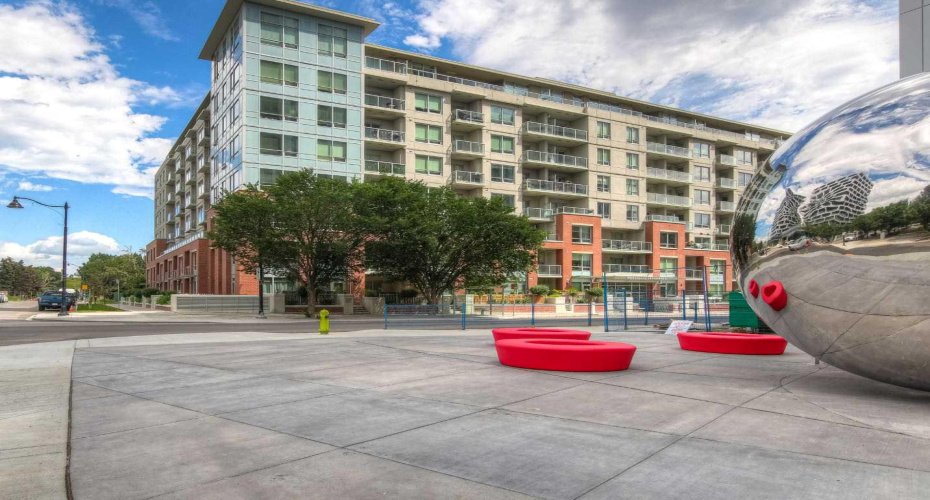 46 9 Street, Calgary, Alberta T2E 7Y1, 2 Bedrooms Bedrooms, ,3 BathroomsBathrooms,Residential,For Sale,9,A2329367