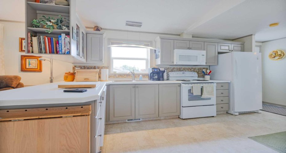 413 1 Avenue, Champion, Alberta T0L 0R0, 3 Bedrooms Bedrooms, ,2 BathroomsBathrooms,Residential,For Sale,1,A2329370