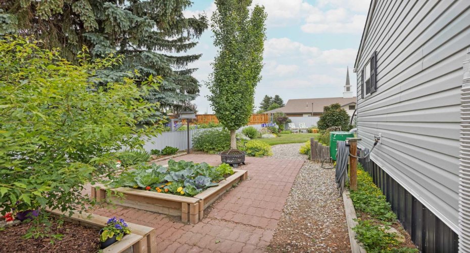 413 1 Avenue, Champion, Alberta T0L 0R0, 3 Bedrooms Bedrooms, ,2 BathroomsBathrooms,Residential,For Sale,1,A2329370
