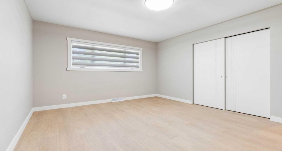 4319 19 Street, Calgary, Alberta T2L 2B8, 4 Bedrooms Bedrooms, ,2 BathroomsBathrooms,Residential,For Sale,19,A2329381