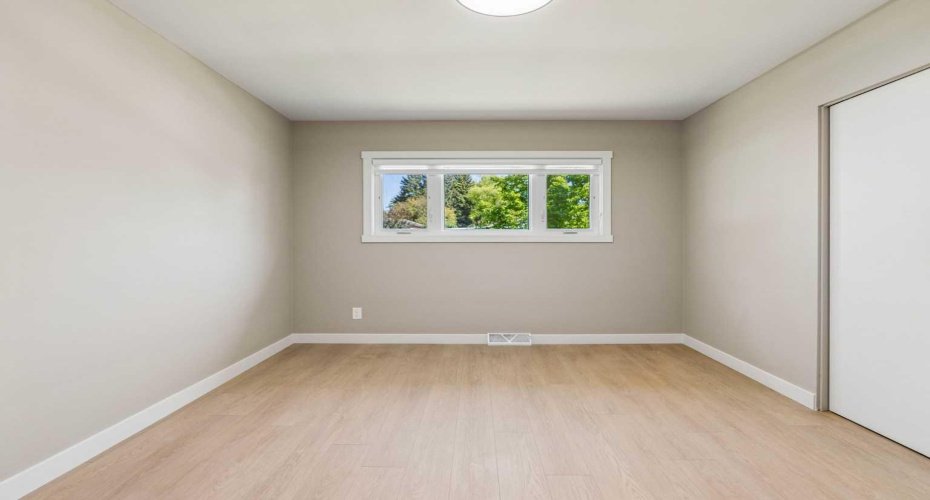 4319 19 Street, Calgary, Alberta T2L 2B8, 4 Bedrooms Bedrooms, ,2 BathroomsBathrooms,Residential,For Sale,19,A2329381