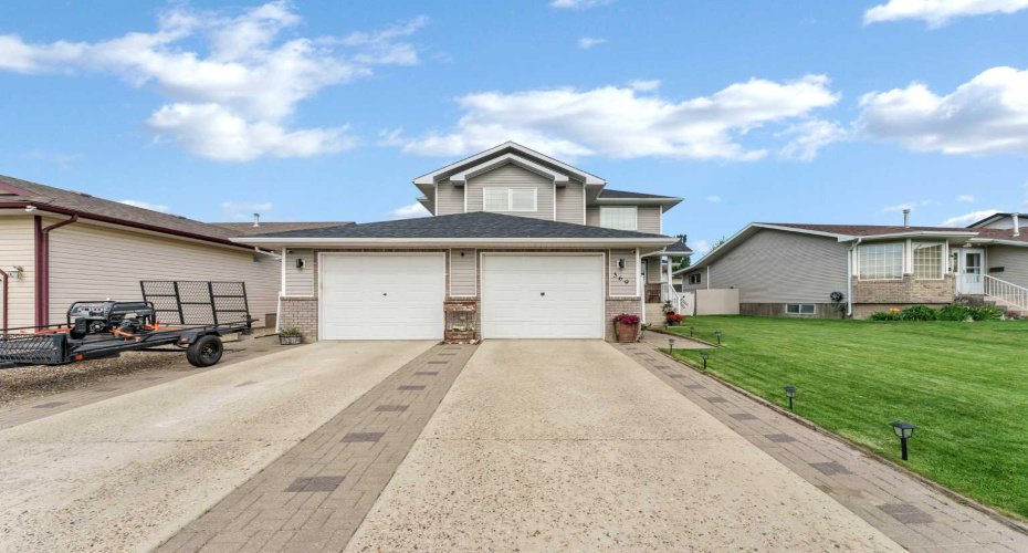 369 Stratton Way, Medicine Hat, Alberta T1B4M9, 4 Bedrooms Bedrooms, ,4 BathroomsBathrooms,Residential,For Sale,Stratton,A2329392