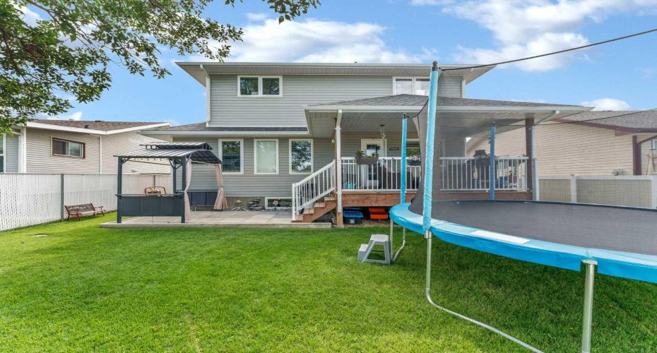 369 Stratton Way, Medicine Hat, Alberta T1B4M9, 4 Bedrooms Bedrooms, ,4 BathroomsBathrooms,Residential,For Sale,Stratton,A2329392