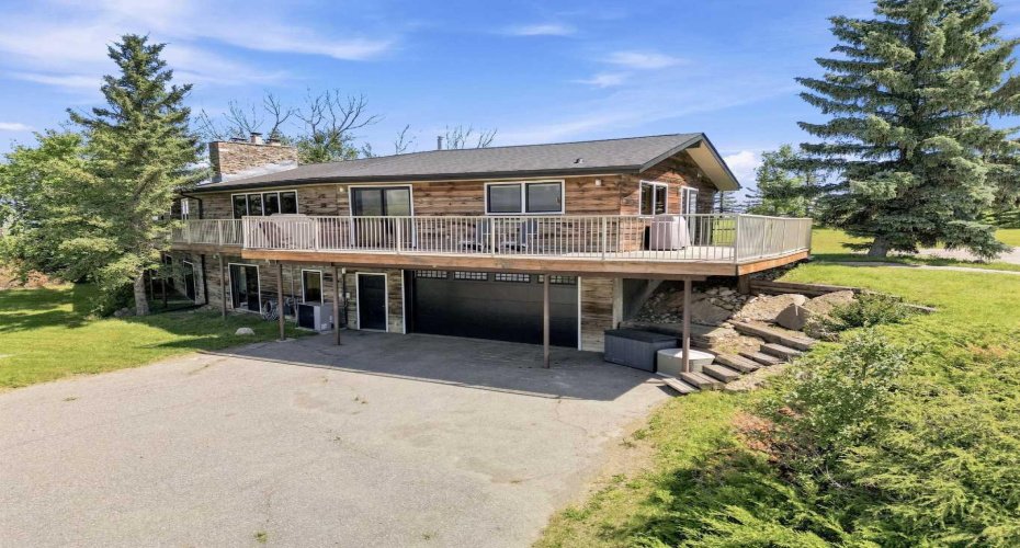 386124 64 Street, Rural Foothills County, Alberta T1S 6C8, 3 Bedrooms Bedrooms, ,4 BathroomsBathrooms,Residential,For Sale,64,A2329408
