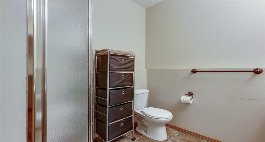 44 Osler Crescent, Red Deer, Alberta T4P 4E8, 3 Bedrooms Bedrooms, ,3 BathroomsBathrooms,Residential,For Sale,Osler,A2329411