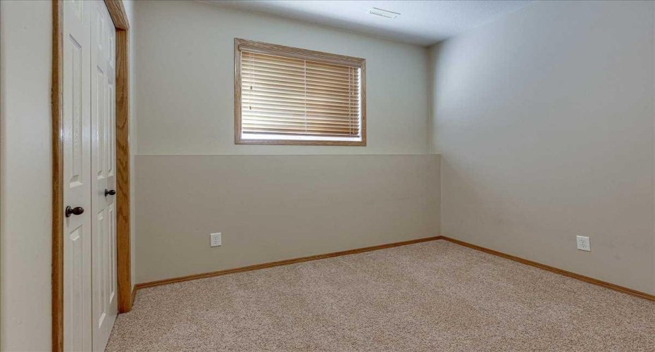 44 Osler Crescent, Red Deer, Alberta T4P 4E8, 3 Bedrooms Bedrooms, ,3 BathroomsBathrooms,Residential,For Sale,Osler,A2329411