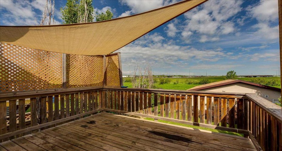 44 Osler Crescent, Red Deer, Alberta T4P 4E8, 3 Bedrooms Bedrooms, ,3 BathroomsBathrooms,Residential,For Sale,Osler,A2329411