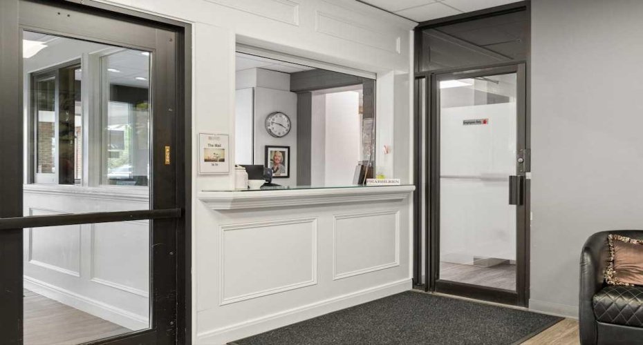 24-Hour Security Desk