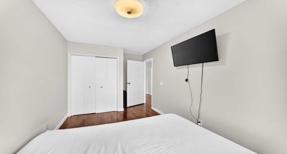 2727 Rundleson Road, Calgary, Alberta T1Y 3Z3, 3 Bedrooms Bedrooms, ,2 BathroomsBathrooms,Residential,For Sale,Rundleson,A2329417