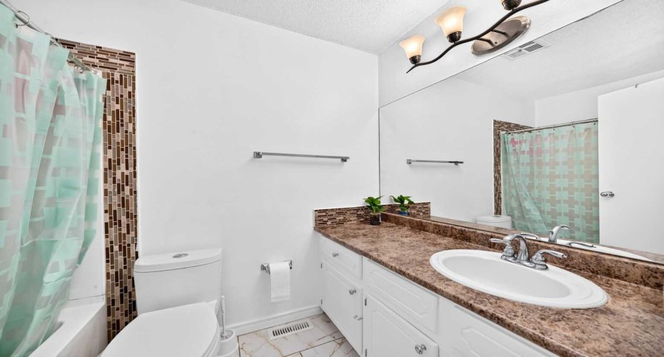 2727 Rundleson Road, Calgary, Alberta T1Y 3Z3, 3 Bedrooms Bedrooms, ,2 BathroomsBathrooms,Residential,For Sale,Rundleson,A2329417