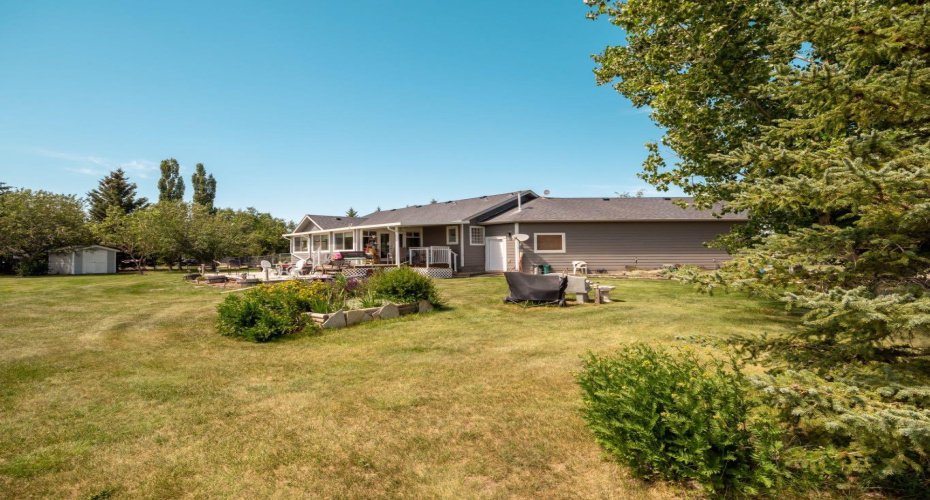 219 Falcon Ridge Way, Rural Lethbridge County, Alberta T1J 5R8, 3 Bedrooms Bedrooms, ,3 BathroomsBathrooms,Residential,For Sale,Falcon Ridge,A2329418