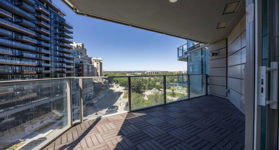 738 1 Avenue, Calgary, Alberta T2P 5G8, 2 Bedrooms Bedrooms, ,2 BathroomsBathrooms,Residential,For Sale,1,A2329435