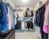 Large primary walk-in cloet