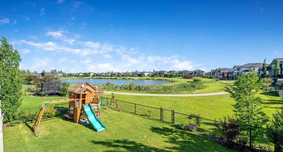 Opens up to walking path and pond