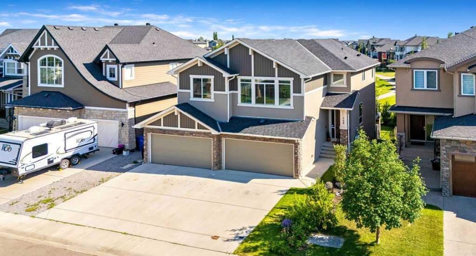 148 Rainbow Falls Glen, Chestermere, Alberta T1X 0S5, 5 Bedrooms Bedrooms, ,4 BathroomsBathrooms,Residential,For Sale,Rainbow Falls,A2329472