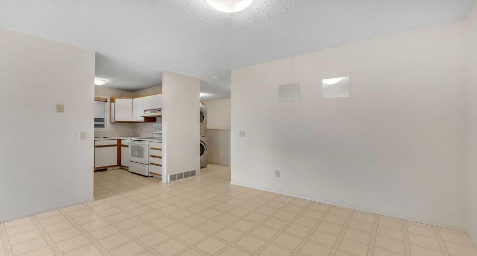 4736 17 Avenue, Calgary, Alberta T3B 0P5, 4 Bedrooms Bedrooms, ,2 BathroomsBathrooms,Residential,For Sale,17,A2329506